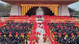 全英河南同乡联谊会会长王秋蕙一行莅临博雅参观考察